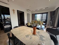 Midtown Modern (D7), Apartment #629815091